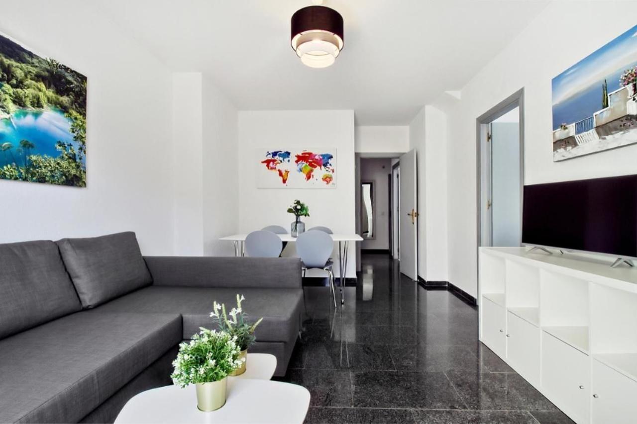 Apartamento Atico Con Terraza Privada En Malaga Centro Exterior foto